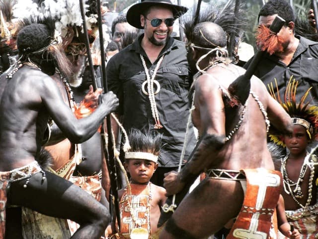 Governor rails against ‘bioterrorists,’ ‘carbon cowboys’ destroying PNG’s forests